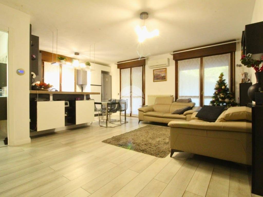 appartamento in vendita a Parma in zona San Prospero