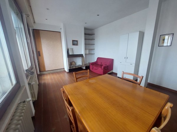 appartamento in vendita a Parma in zona Centro Storico