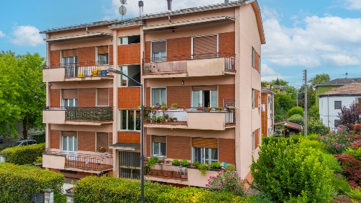 appartamento in vendita a Parma in zona San Lazzaro