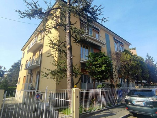 appartamento in vendita a Parma in zona Cittadella
