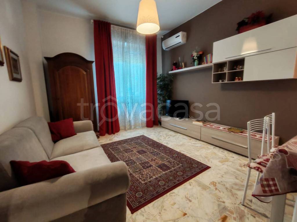 appartamento in vendita a Parma in zona Oltretorrente