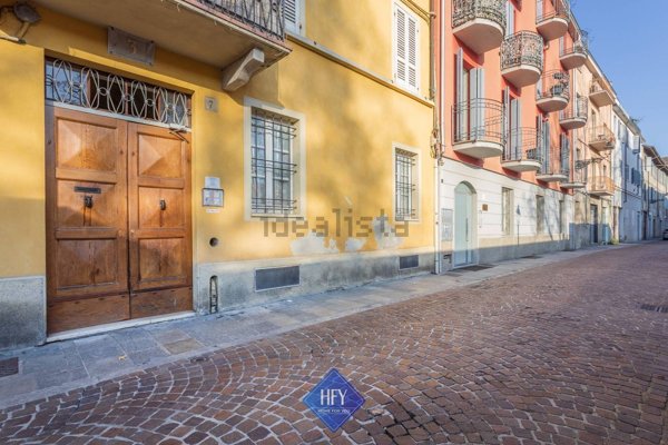 appartamento in vendita a Parma in zona Centro Storico