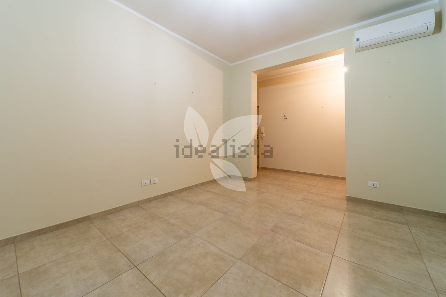 appartamento in vendita a Parma in zona Centro Storico