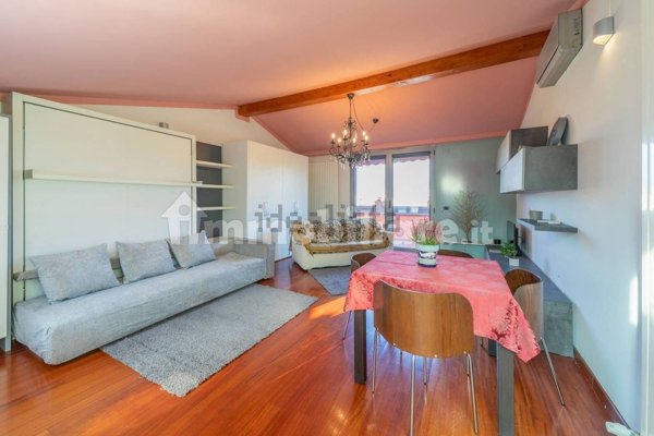 appartamento in vendita a Parma in zona Centro Storico