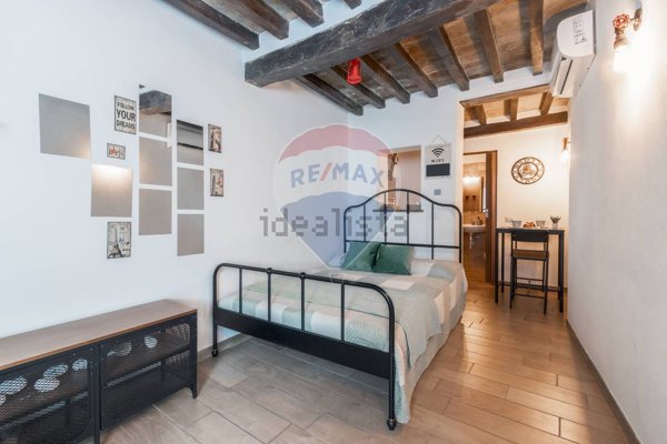 appartamento in vendita a Parma in zona Centro Storico