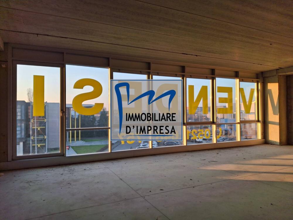 ufficio in vendita a Parma in zona Centro Storico