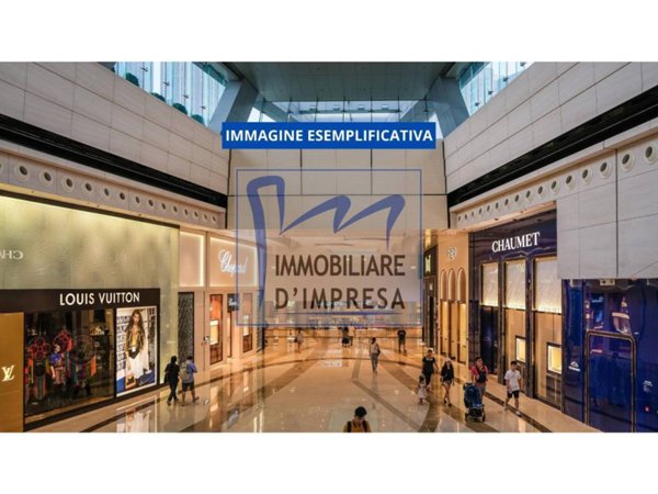 negozio in vendita a Parma in zona San Lazzaro