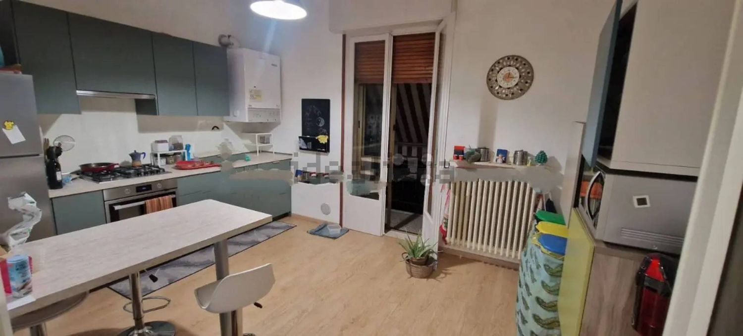 appartamento in vendita a Parma in zona Centro Storico