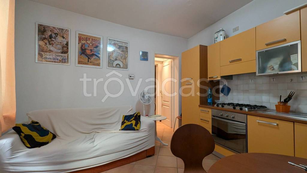 appartamento in vendita a Parma in zona Centro Storico