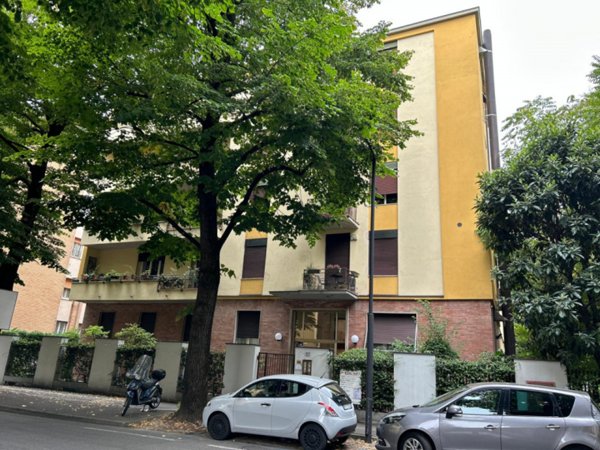 appartamento in vendita a Parma in zona Cittadella