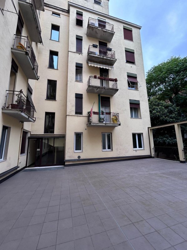 appartamento in vendita a Parma in zona Cittadella