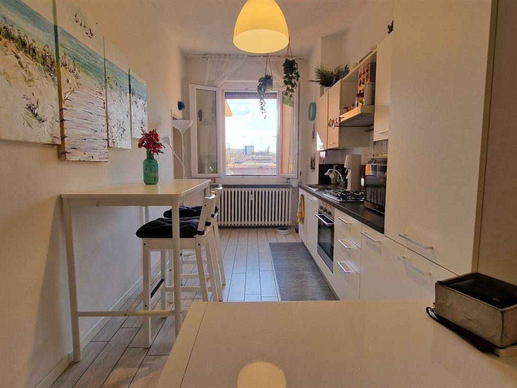 appartamento in vendita a Parma in zona Cittadella