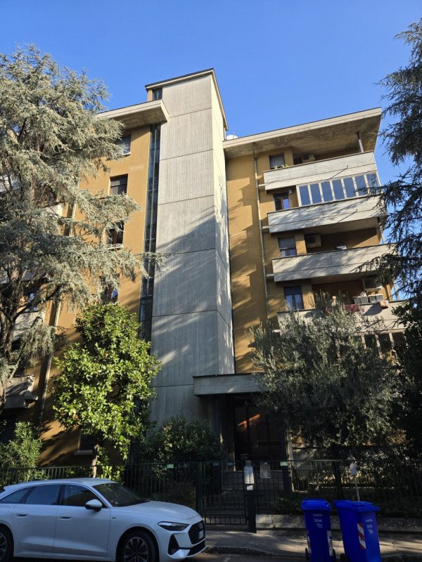 appartamento in vendita a Parma in zona San Lazzaro