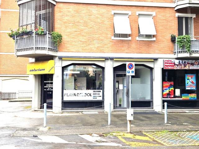 negozio in vendita a Parma in zona Pablo