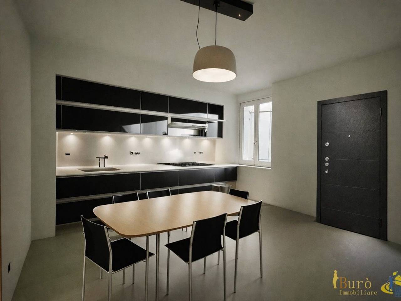 appartamento in vendita a Parma in zona Centro Storico