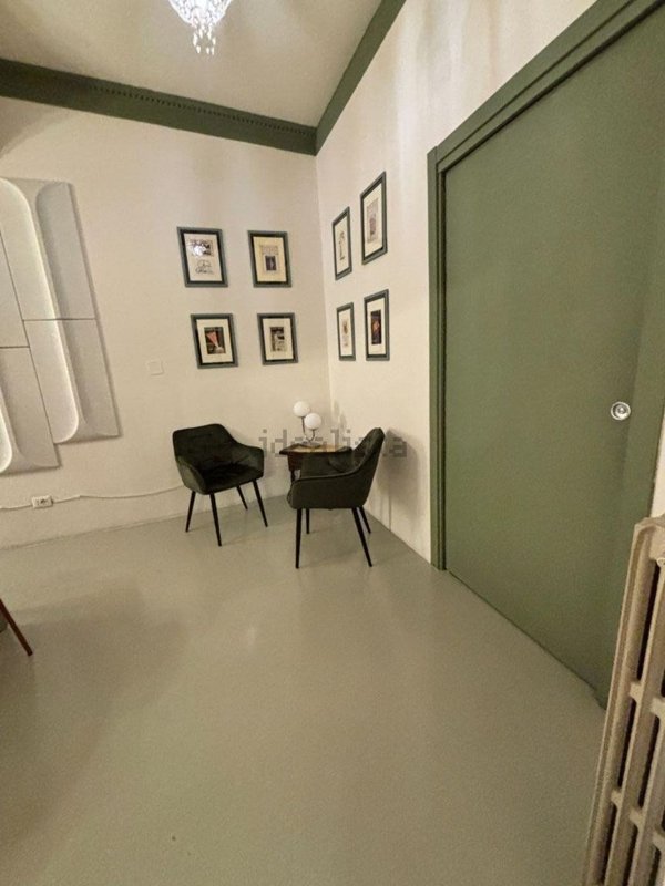 negozio in vendita a Parma in zona Centro Storico