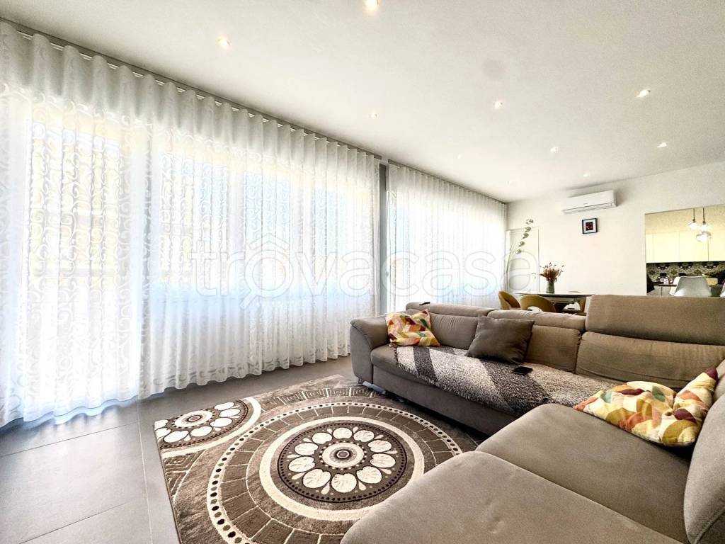 appartamento in vendita a Parma in zona Cittadella