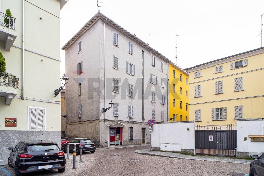 appartamento in vendita a Parma in zona Centro Storico