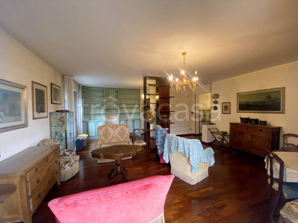 appartamento in vendita a Parma in zona San Lazzaro