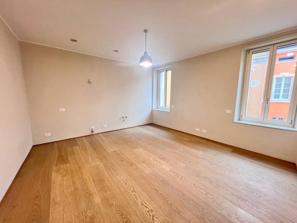 appartamento in vendita a Parma in zona Centro Storico