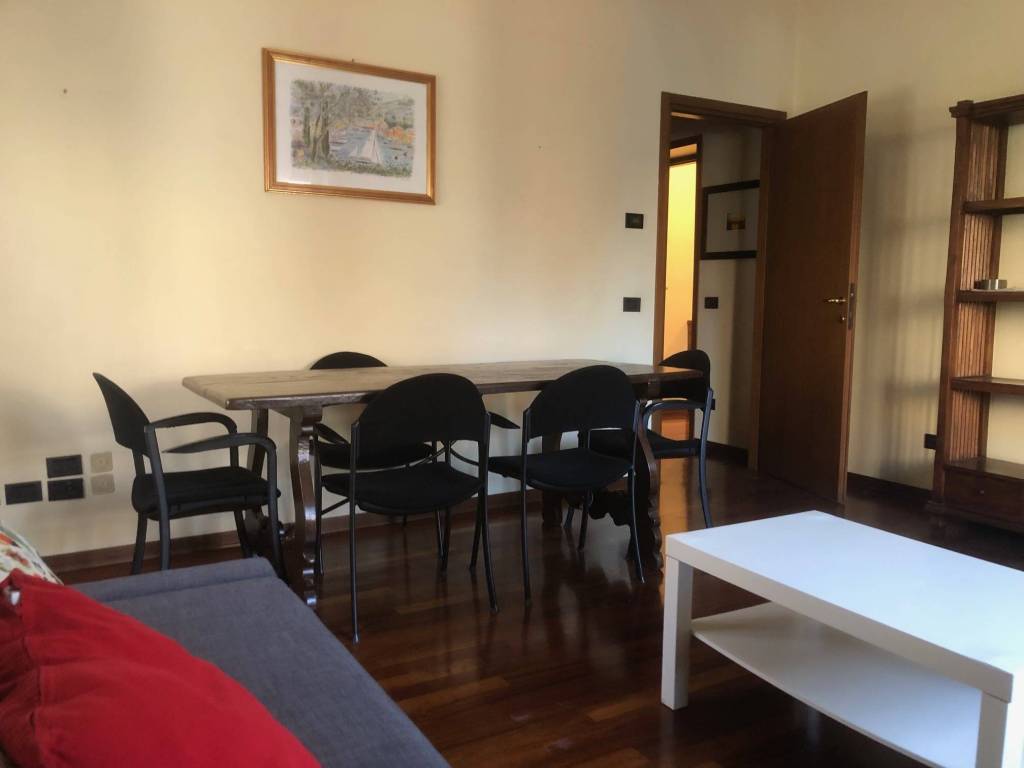 appartamento in vendita a Parma in zona Centro Storico