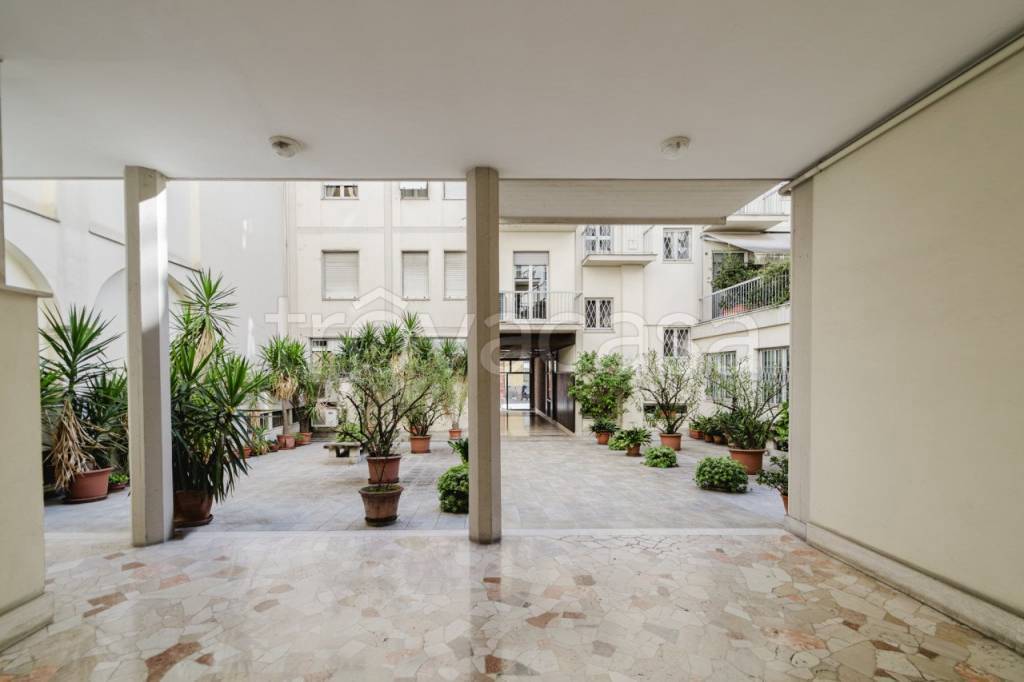 appartamento in vendita a Parma in zona Centro Storico