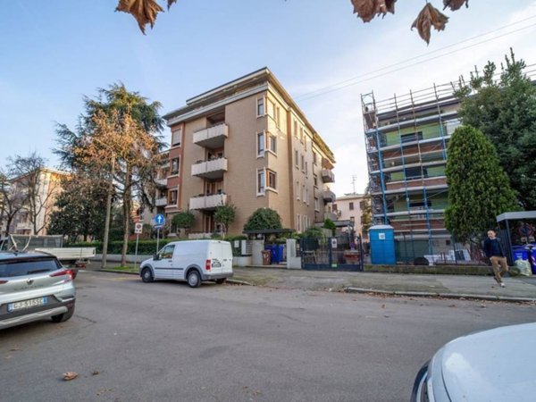 appartamento in vendita a Parma in zona San Lazzaro