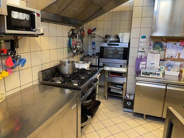 negozio in vendita a Parma