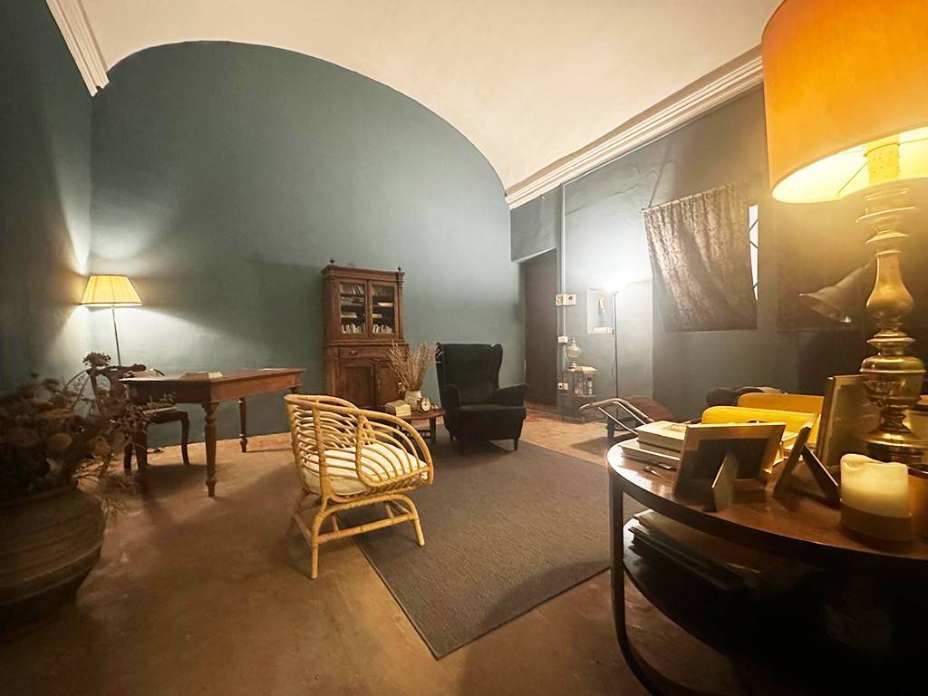 ufficio in vendita a Parma in zona Centro Storico