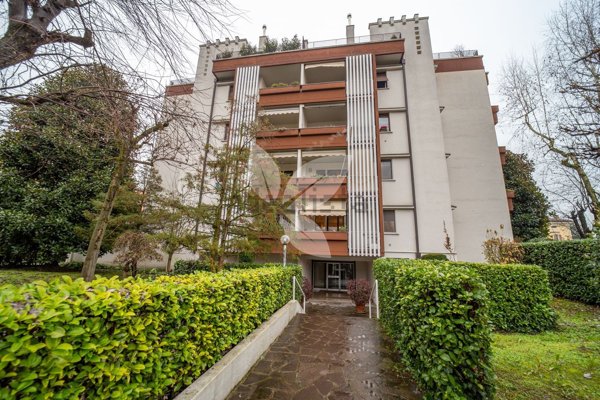 appartamento in vendita a Parma in zona San Lazzaro