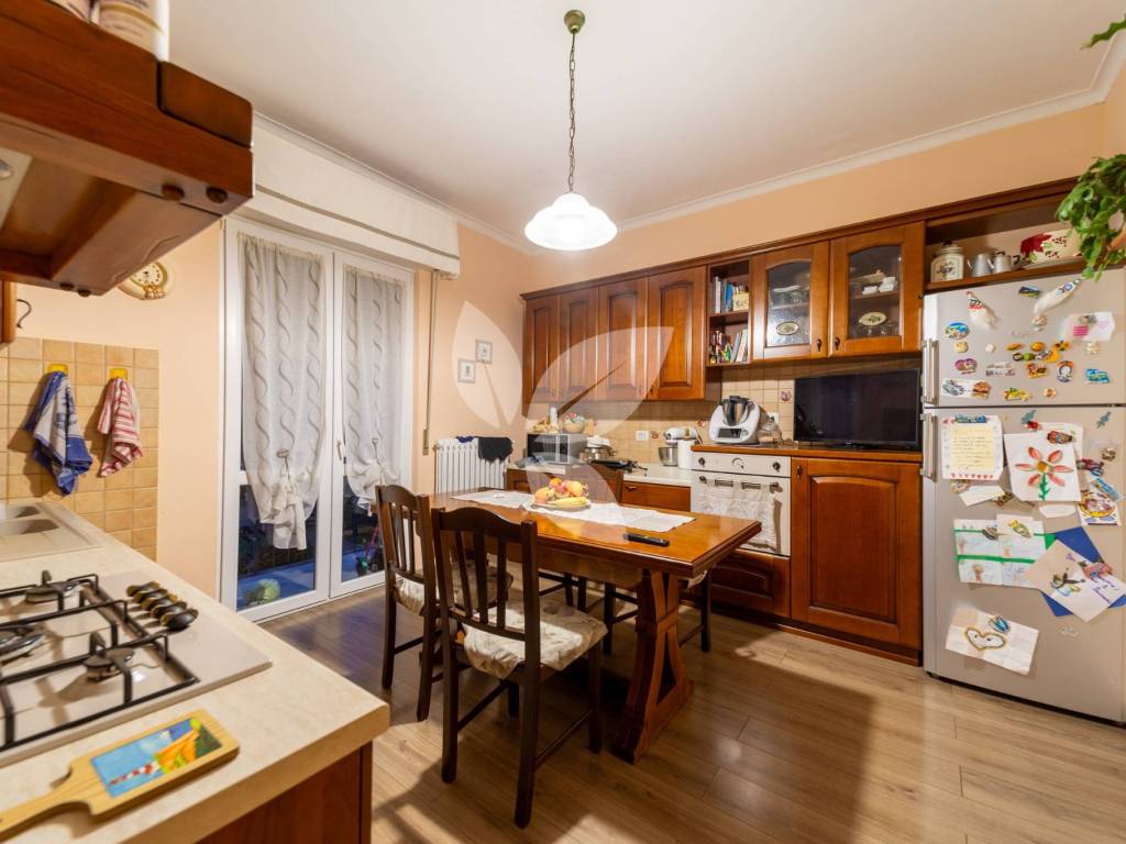 appartamento in vendita a Parma in zona Montanara