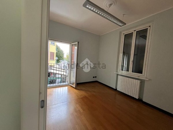 ufficio in vendita a Parma in zona San Leonardo