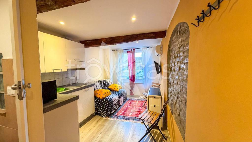 appartamento in vendita a Parma in zona Centro Storico