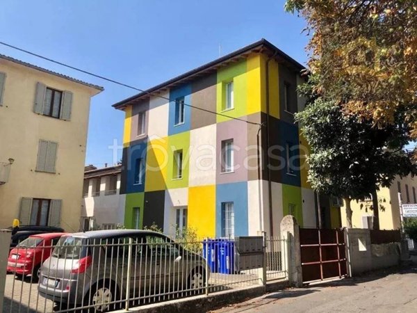 casa indipendente in vendita a Parma in zona Oltretorrente