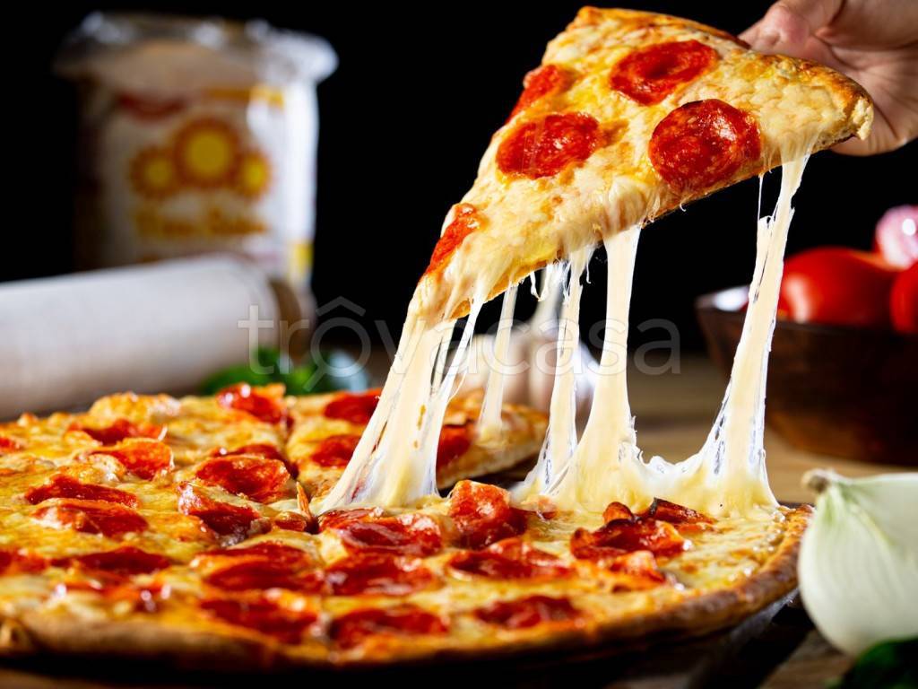 negozio in vendita a Parma in zona Centro Storico