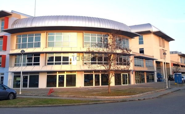 ufficio in vendita a Parma in zona San Martino / Paradigna