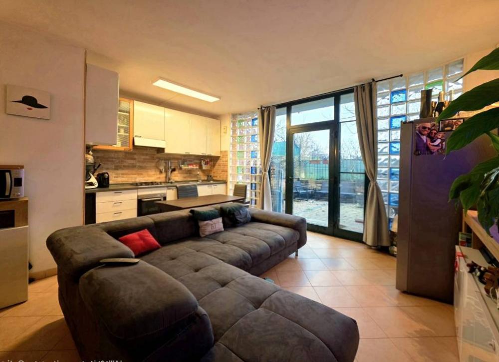 appartamento in vendita a Parma in zona Botteghino