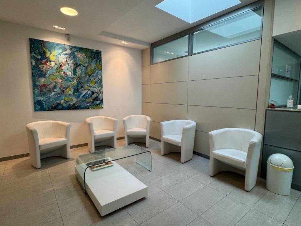 ufficio in vendita a Parma