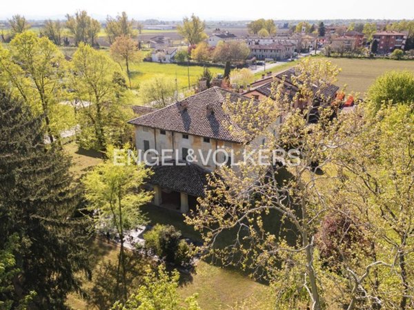 casa indipendente in vendita a Parma in zona Fognano