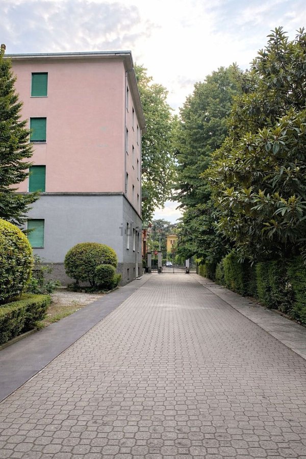 appartamento in vendita a Parma in zona Cittadella