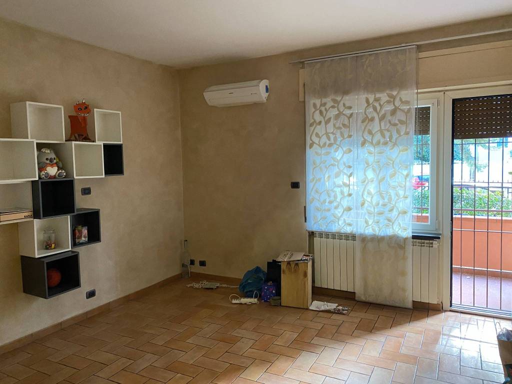 appartamento in vendita a Parma in zona Montanara