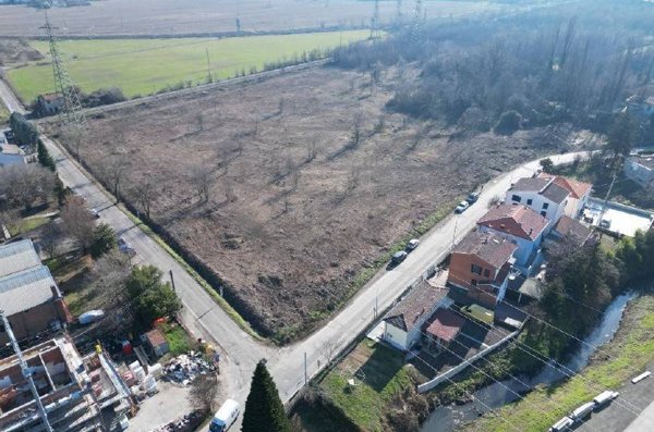 terreno agricolo in vendita a Parma in zona San Martino / Paradigna