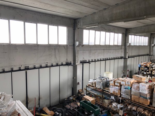 capannone in vendita a Parma