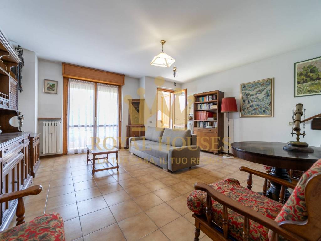 casa indipendente in vendita a Parma in zona Carignano