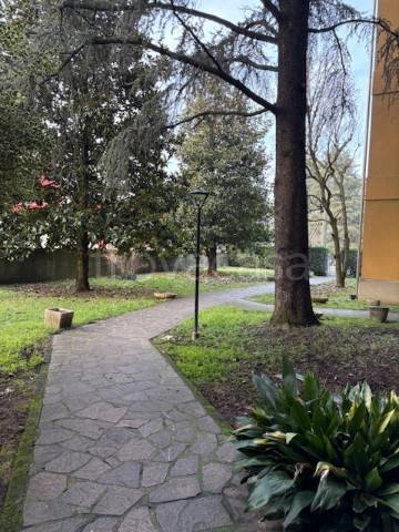 appartamento in vendita a Parma in zona San Lazzaro