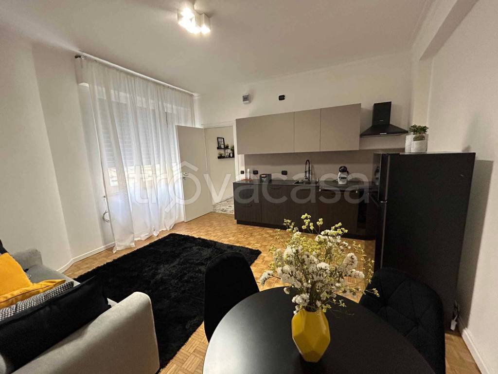 appartamento in vendita a Parma in zona Centro Storico