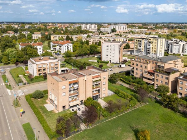 appartamento in vendita a Parma in zona Cittadella