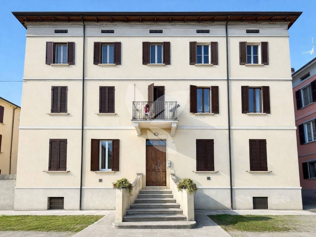 appartamento in vendita a Parma in zona Vicofertile