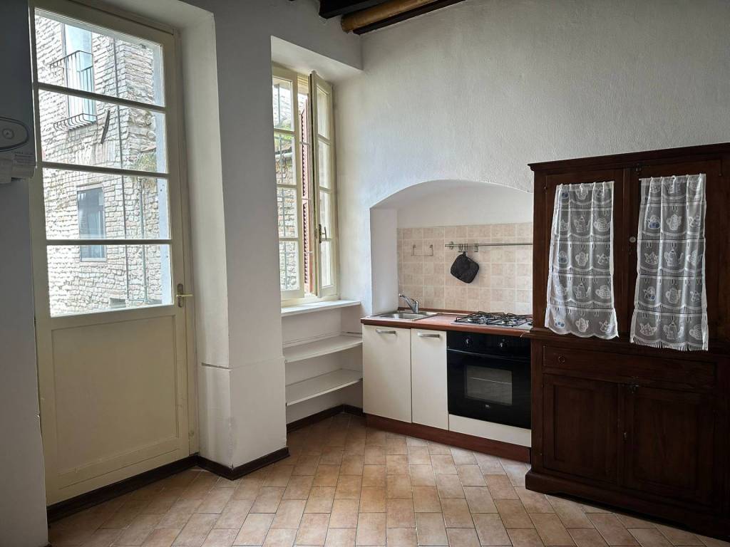 appartamento in vendita a Parma in zona Centro Storico