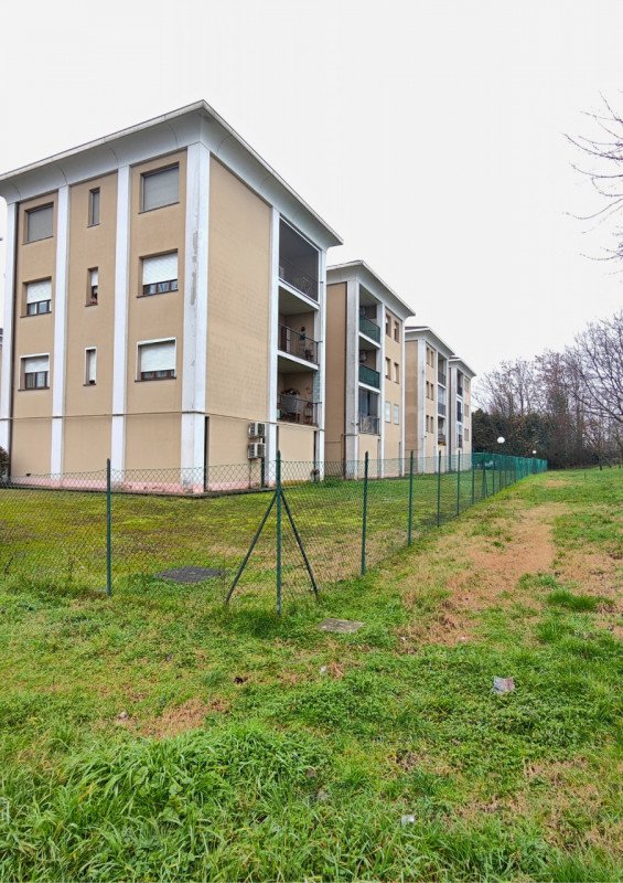 appartamento in vendita a Parma in zona San Lazzaro